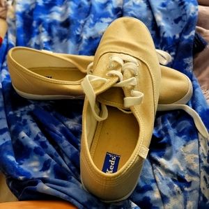 Size 8.5 keds new condition